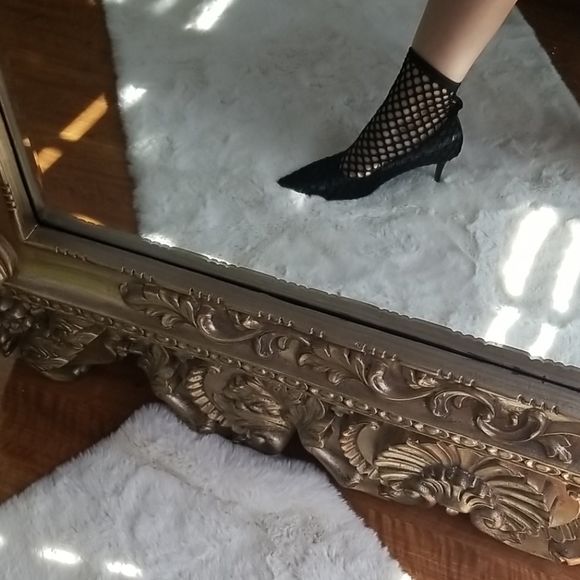 SOLD - Picture 6 of 8